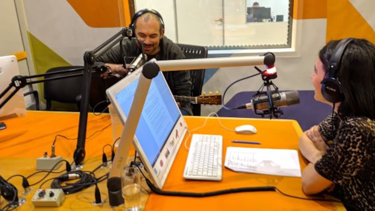 ¡Mirá lo mejor de Santiago Cruz en LOS40!