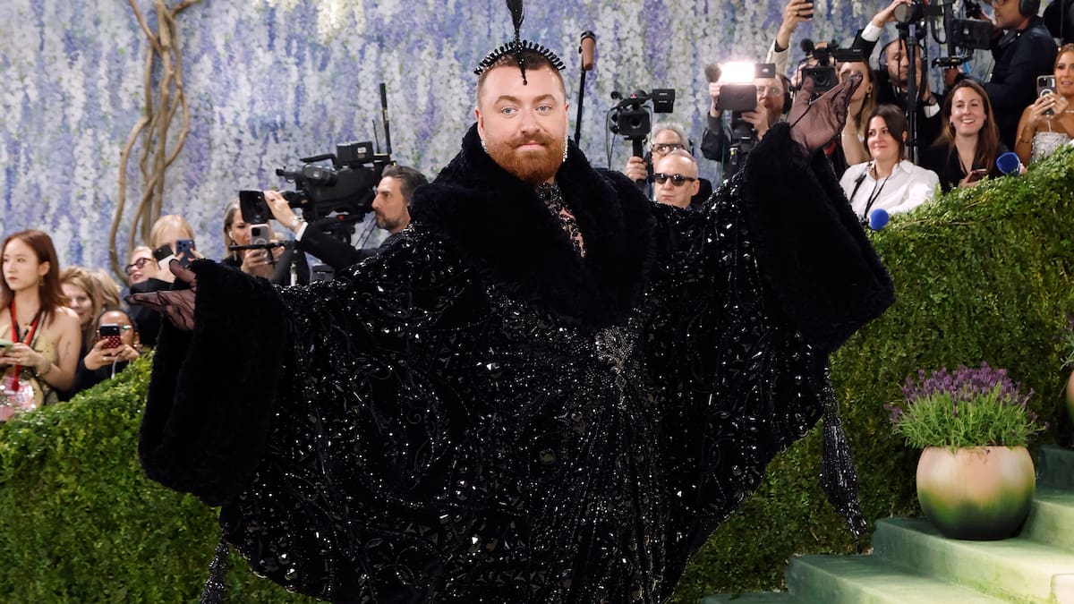 ¿Cuánto pesa el traje que llevó Sam Smith en la MET Gala?: "Es lo más pesado que he usado jamás"