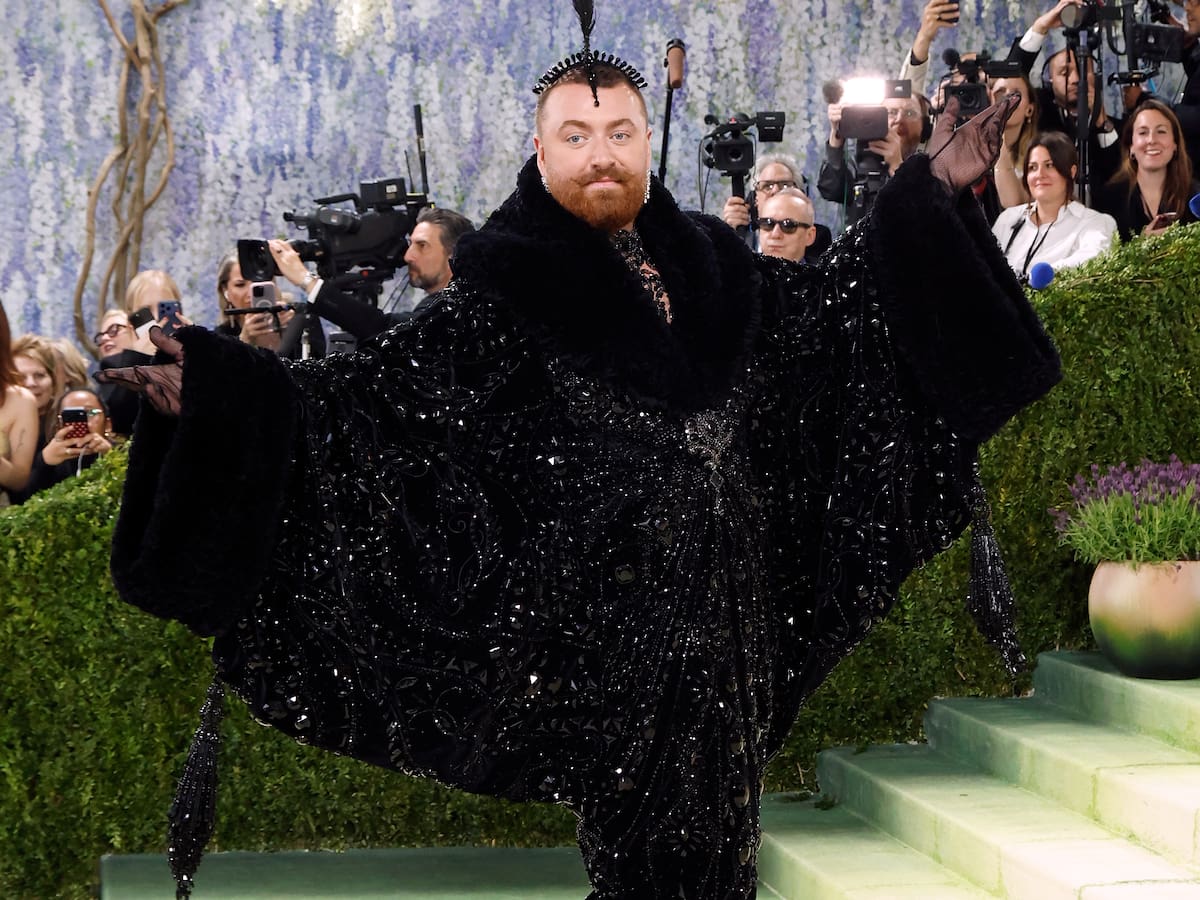¿Cuánto pesa el traje que llevó Sam Smith en la MET Gala?: "Es lo más pesado que he usado jamás"