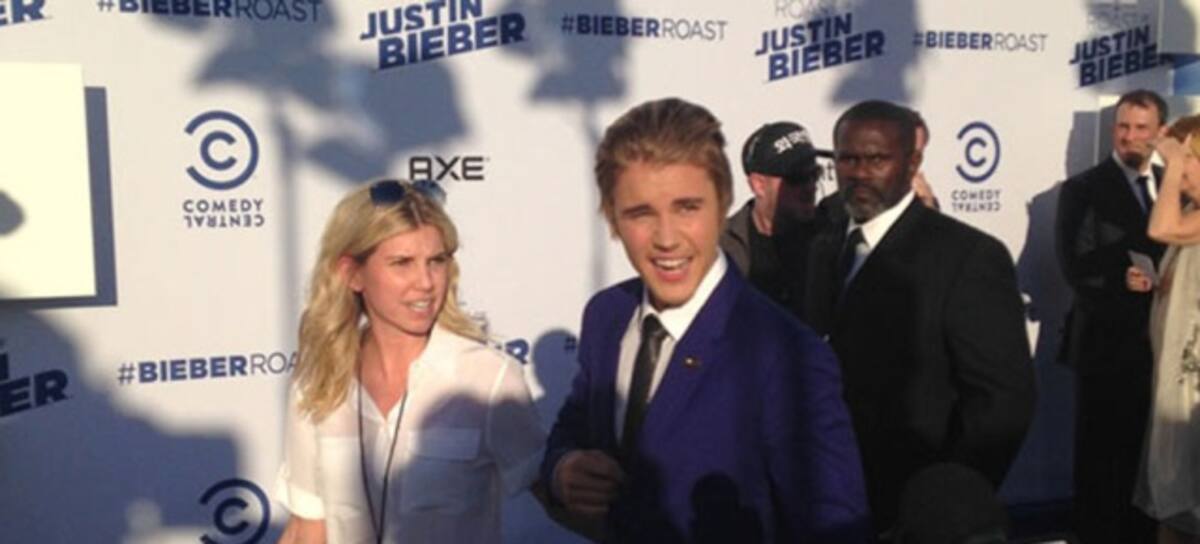 Justin Bieber en la alfombra roja del programa 'Comedy Central Roast' dedicado a él, grabado en Los Ángeles