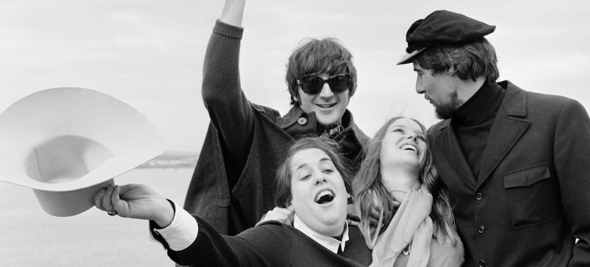 The Mamas & the Papas, los creadores de 'Monday, monday', el primero Nº1 de LOS40. (Photo by Wood/Daily Express/Hulton Archive/Getty Images)