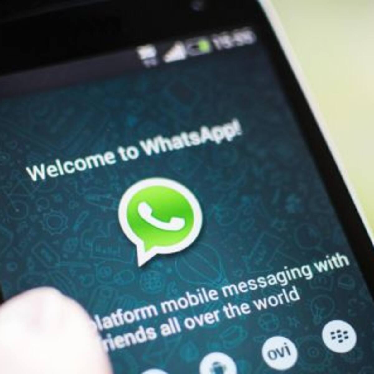 Así se pueden programar mensajes en WhatsApp