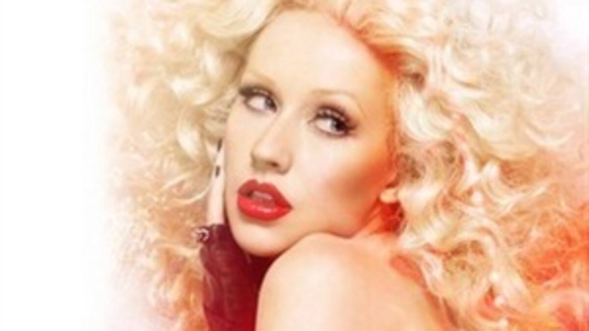 Christina Aguilera, emocionada con su nueva canción