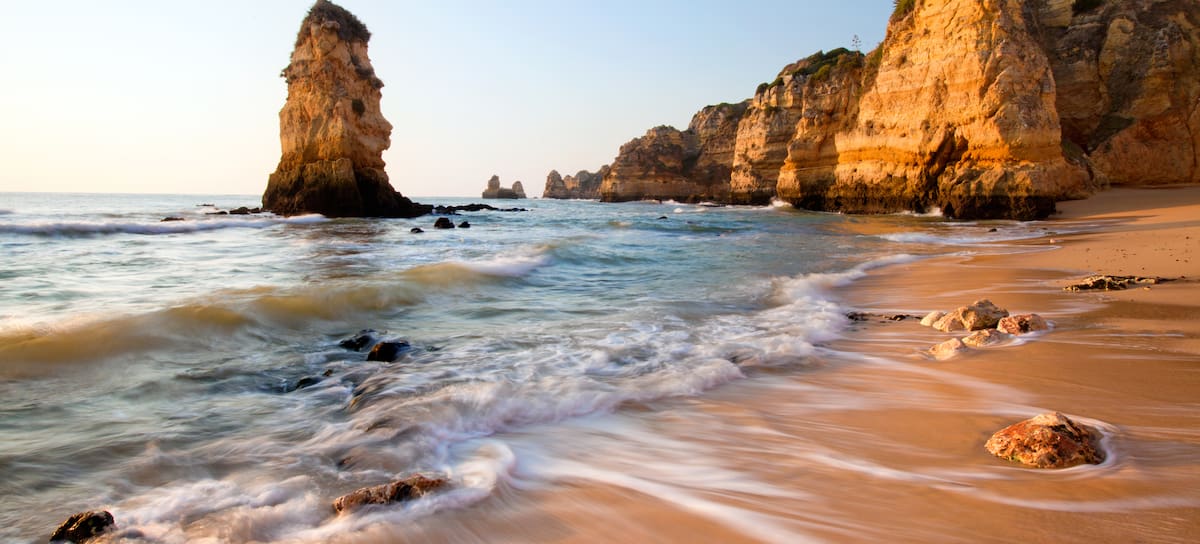 Praia Dona Ana, en el Algarve.