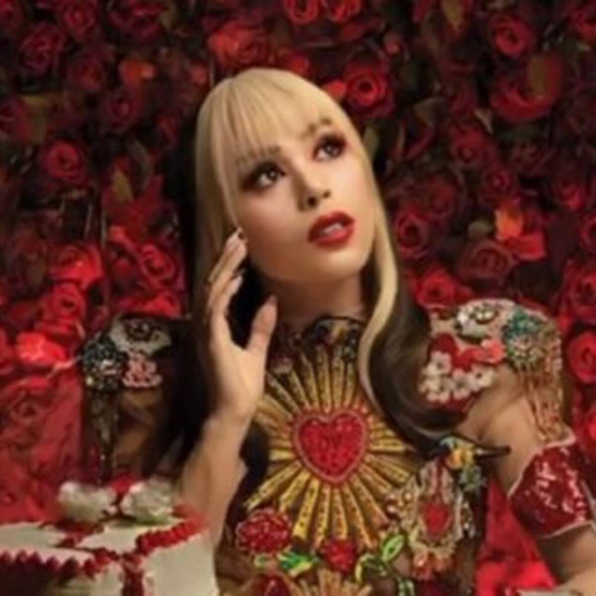 Danna Paola lanzó su nuevo disco K.O.