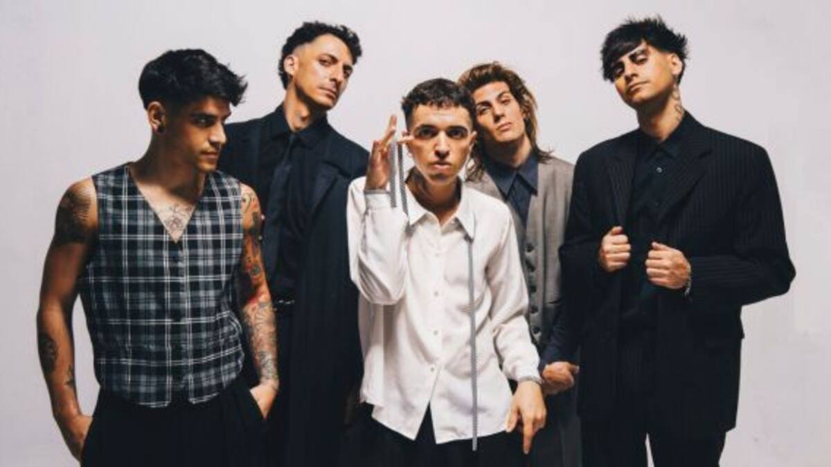 UN VERANO PRESENTA SU ESPERADO ÁLBUM DEBUT