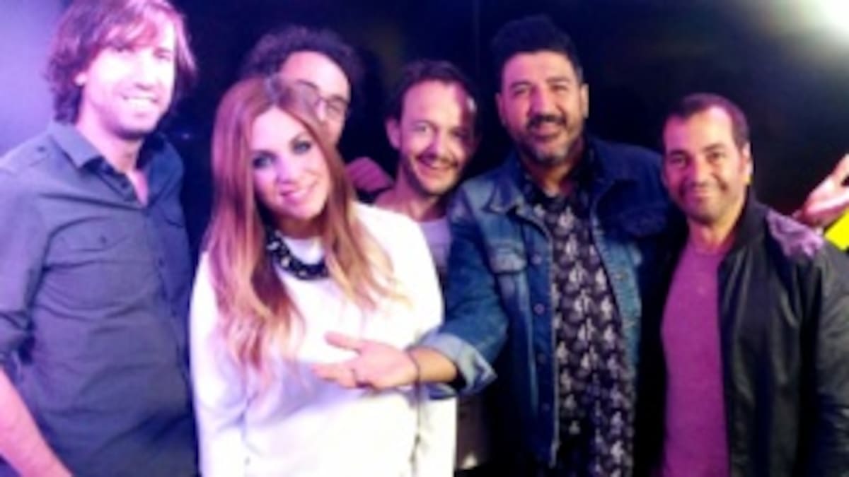 Tony Aguilar habla con La Oreja De Van Gogh sobre su regreso