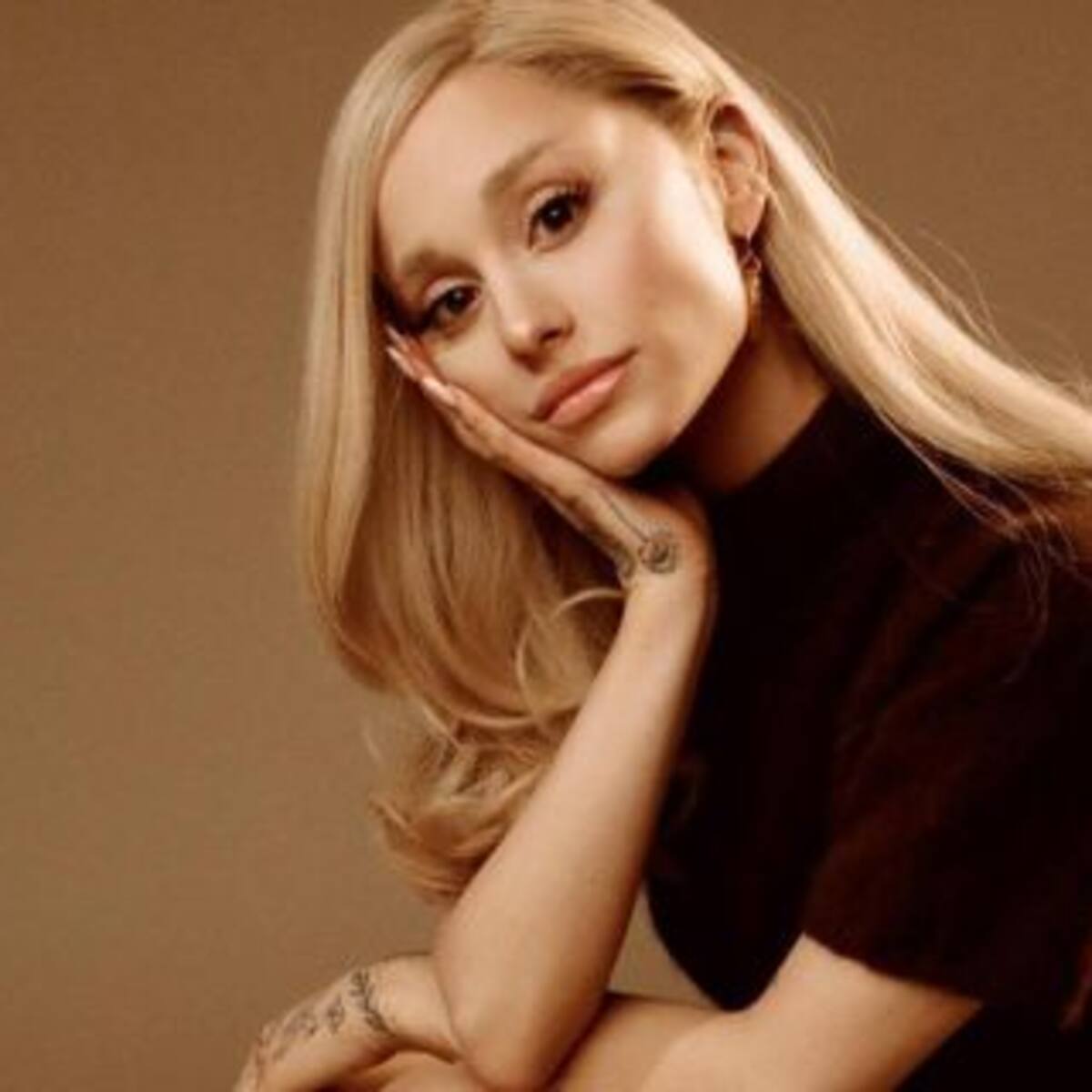 Ariana Grande lanza versiones a capela de sus éxitos y sorprende a sus fans