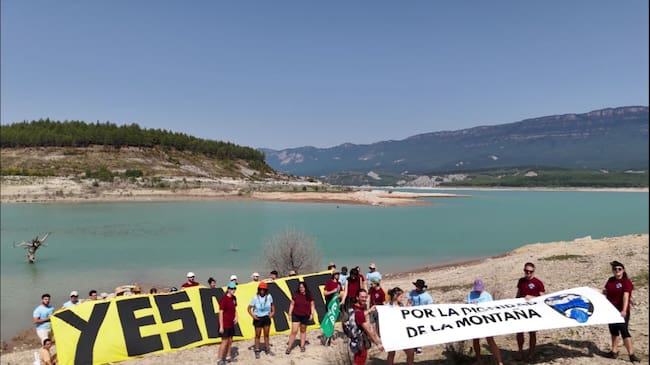 Un momento de la concentración (foto: Ecologistas en Acción).