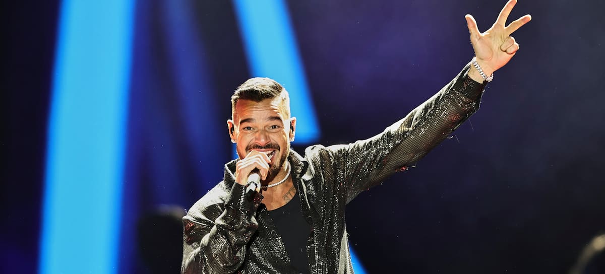 Ricky Martin actuando en el Estadio Fray de Mexico el 14 de marzo de 2026