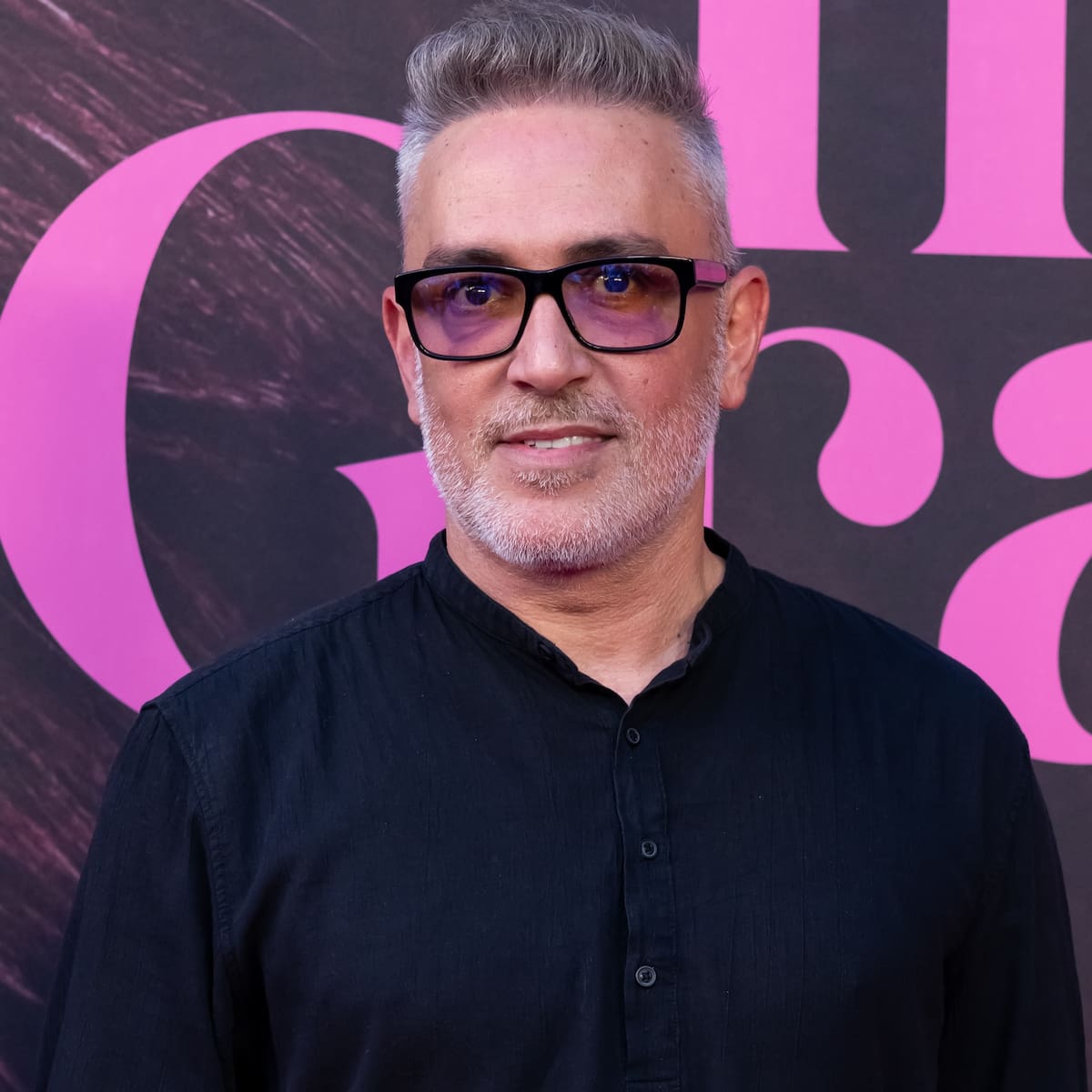 Kiko Hernández cumple 50 años y lo celebra con una declaración de amor: “Ya no estoy para medias tintas”