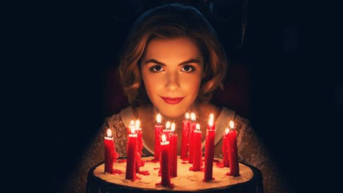¡Ya salió el primer tráiler de la nueva “Sabrina, la bruja adolescente”!