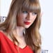 Taylor Swift lanza una nueva versión de su canción navideña ‘Christmas Tree Farm’