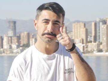 Rayden descubre la diferencia entre el amor que ata y el que enlaza en ‘Amoratado’ (y no es una canción)