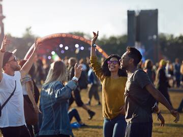 ¡Feliz Día internacional de la Amistad! 80 frases originales para felicitar a los amigos