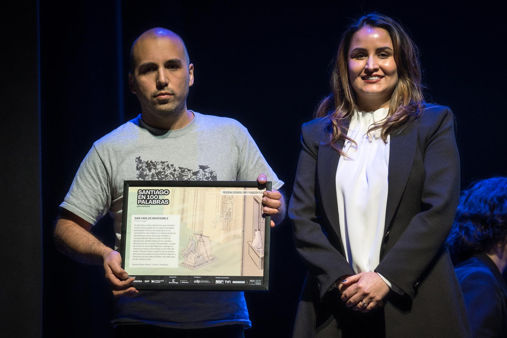 Martín Roble, Premio Primer Lugar Santiago en 100 Palabras 2024