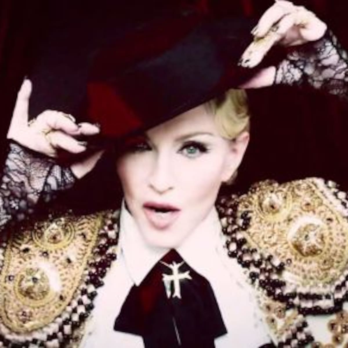 Psy no conoce los nombres de los temas de Madonna