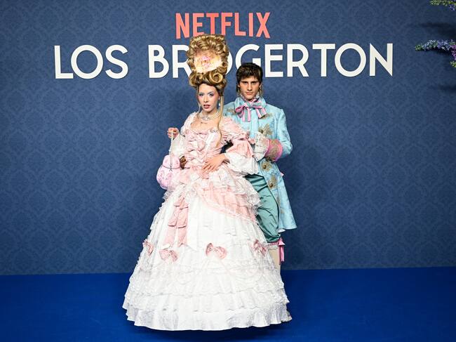 Sin duda, esta pareja se metió el papel como los que más. Más barroquismo imposible en unos diseños pensados para la ocasión.