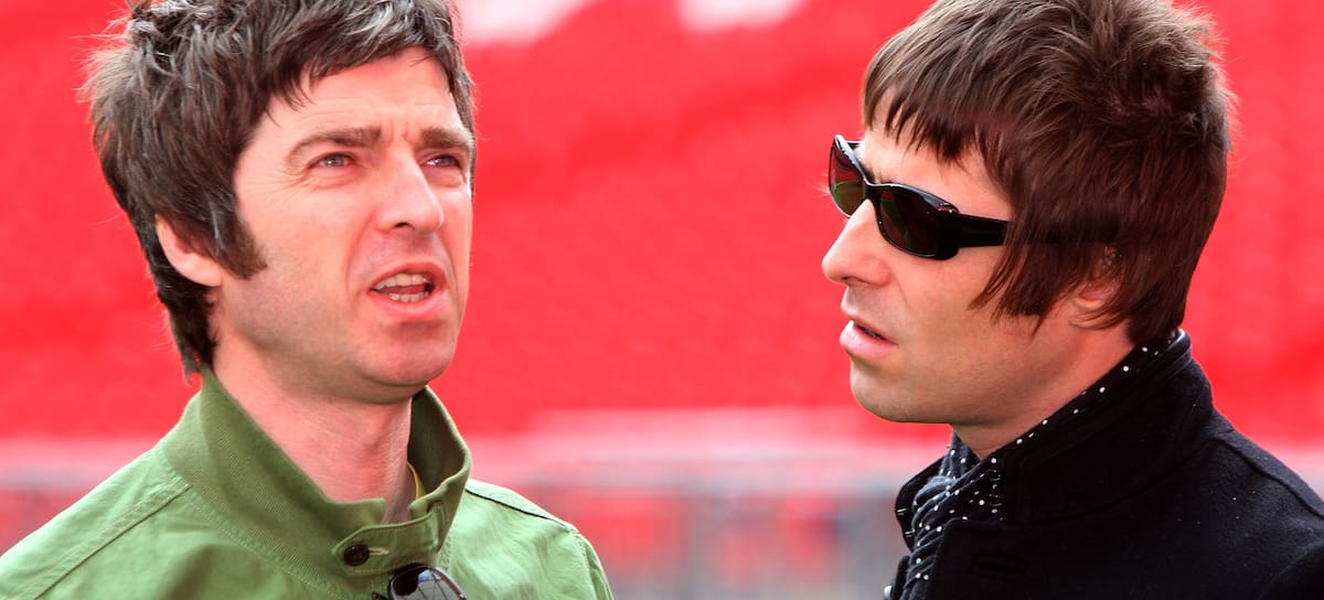 Noel y Liam Gallagher en Londres en 2008.