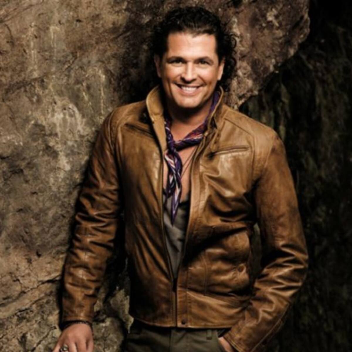 Carlos Vives grabó vídeo de su nueva canción con Paulina Vega