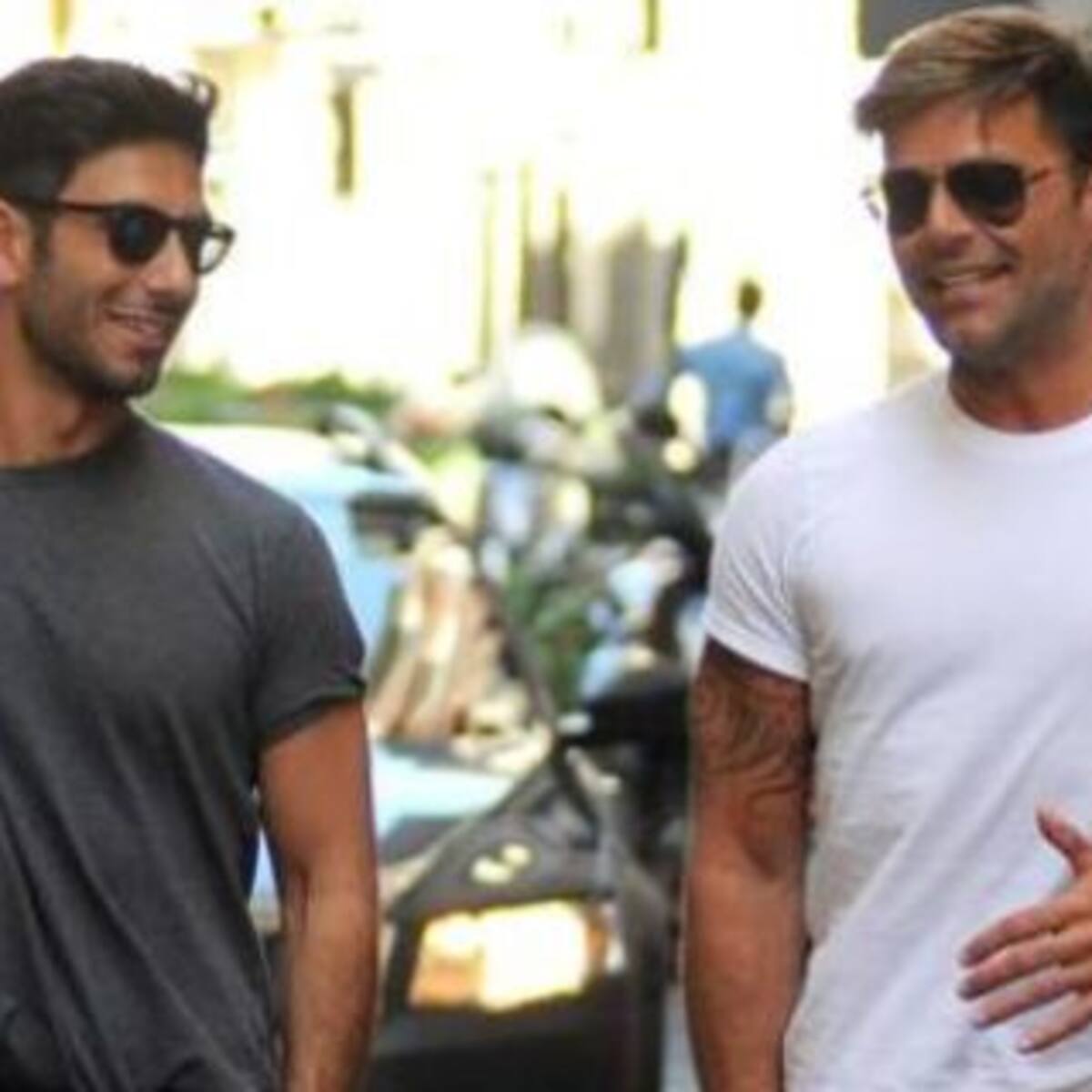 Ricky Martin y su novio se muestran como familia
