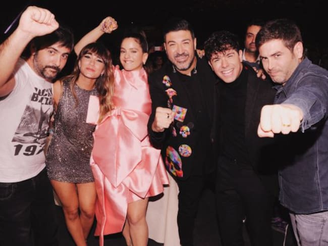 Estopa, Aitana, Rosalía, Tony Aguilar y Alfred, disfrutando de LOS40 Music Awards 2019.