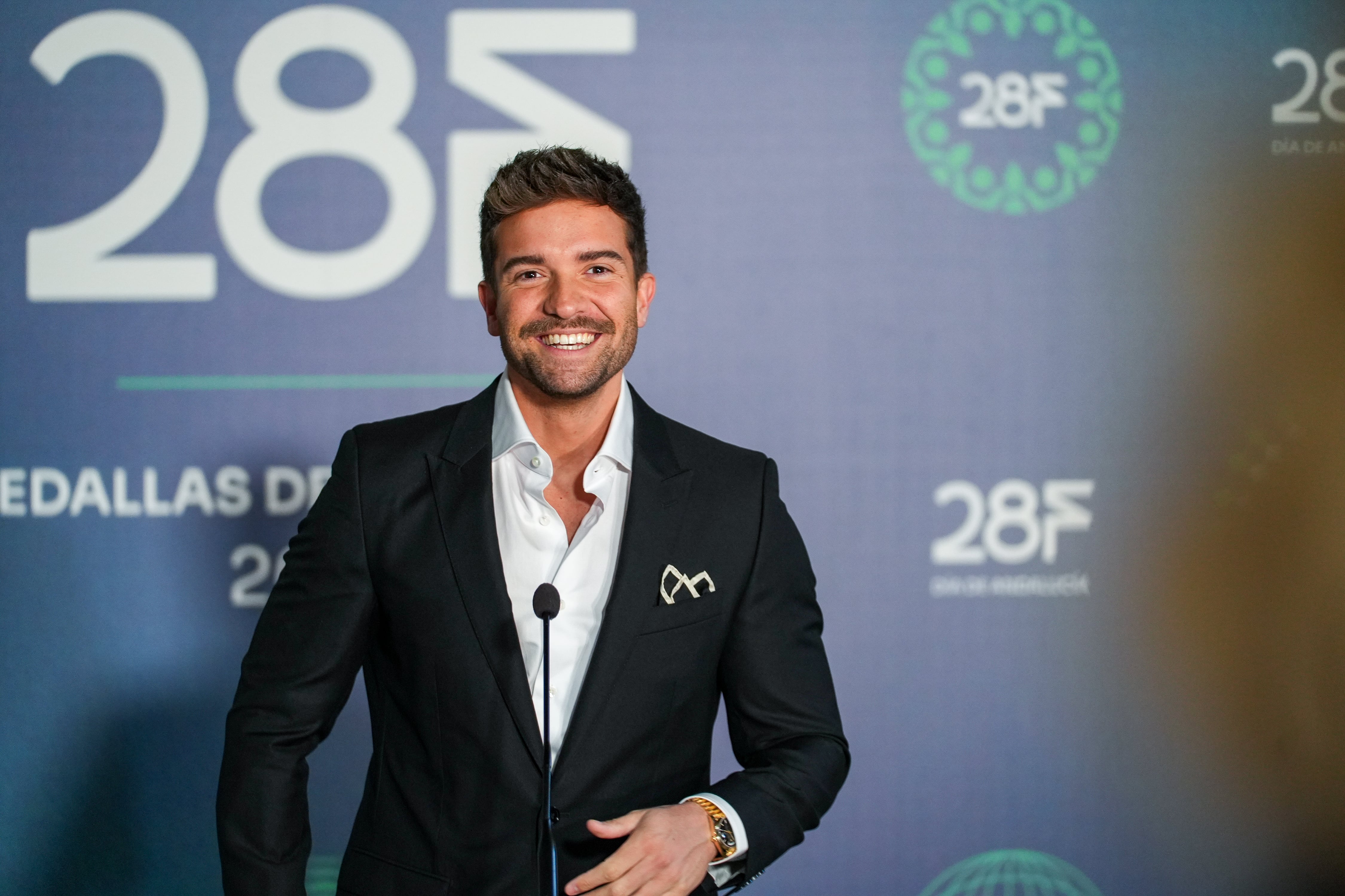 Pablo Alborán recibe la medalla de Andalucía de las Artes en febrero de 2025