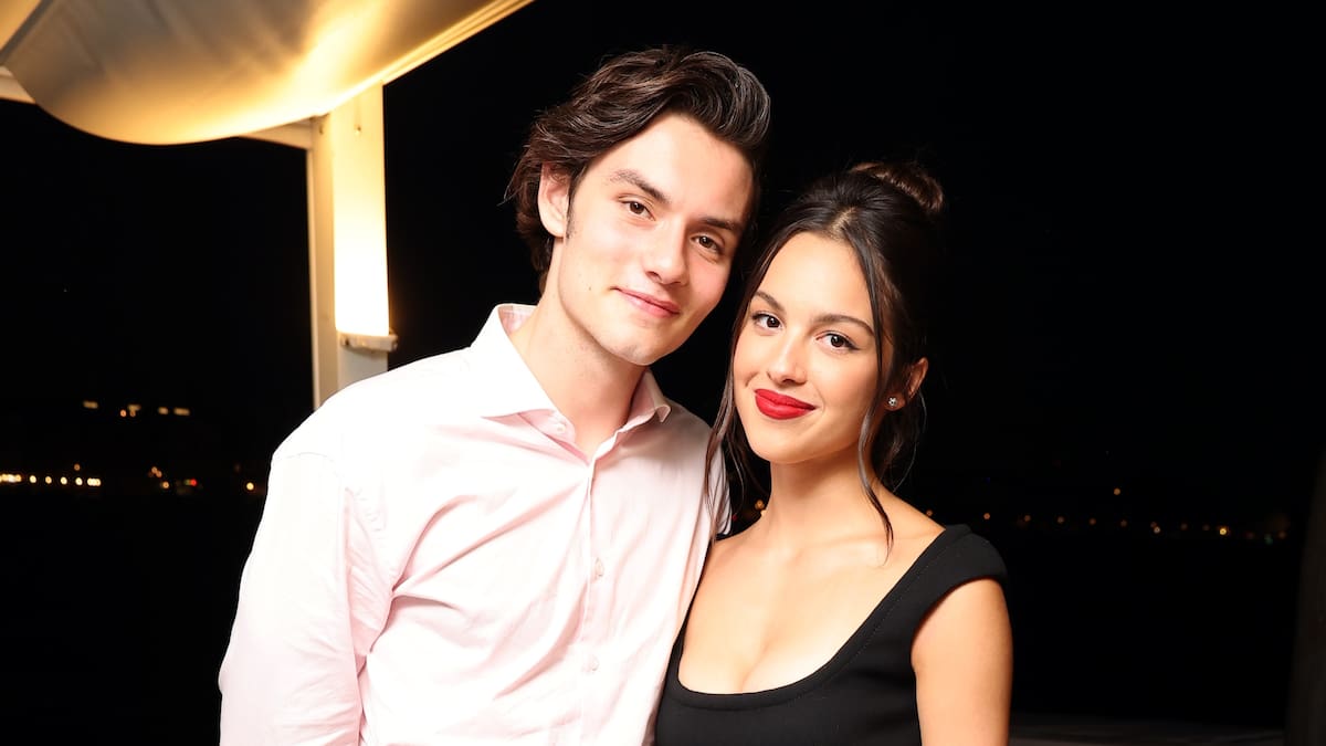 Todas las indirectas de Olivia Rodrigo a Louis Partridge en 'Drop Dead': ¿Por qué ha rodado el vídeoclip en Versalles?