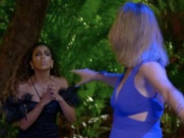 ‘La Isla de las Tentaciones 4’: Zoe irrumpe en la hoguera de los chicos y su novio acaba con un duro castigo