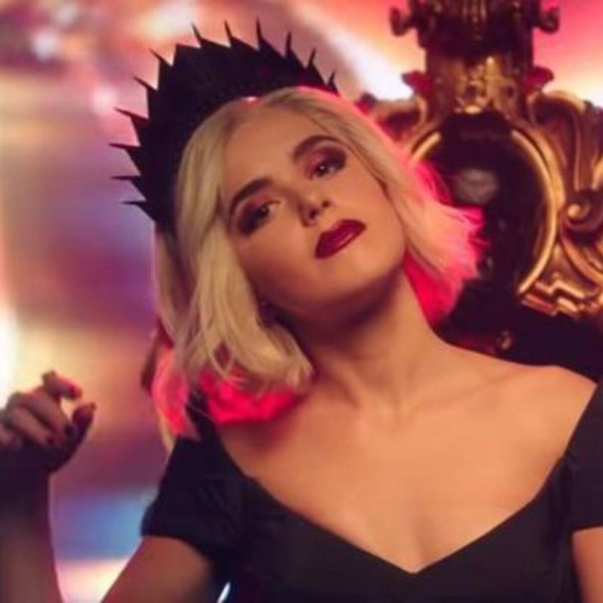 Netflix lanza video musical de 'El Mundo Oculto de Sabrina 3'