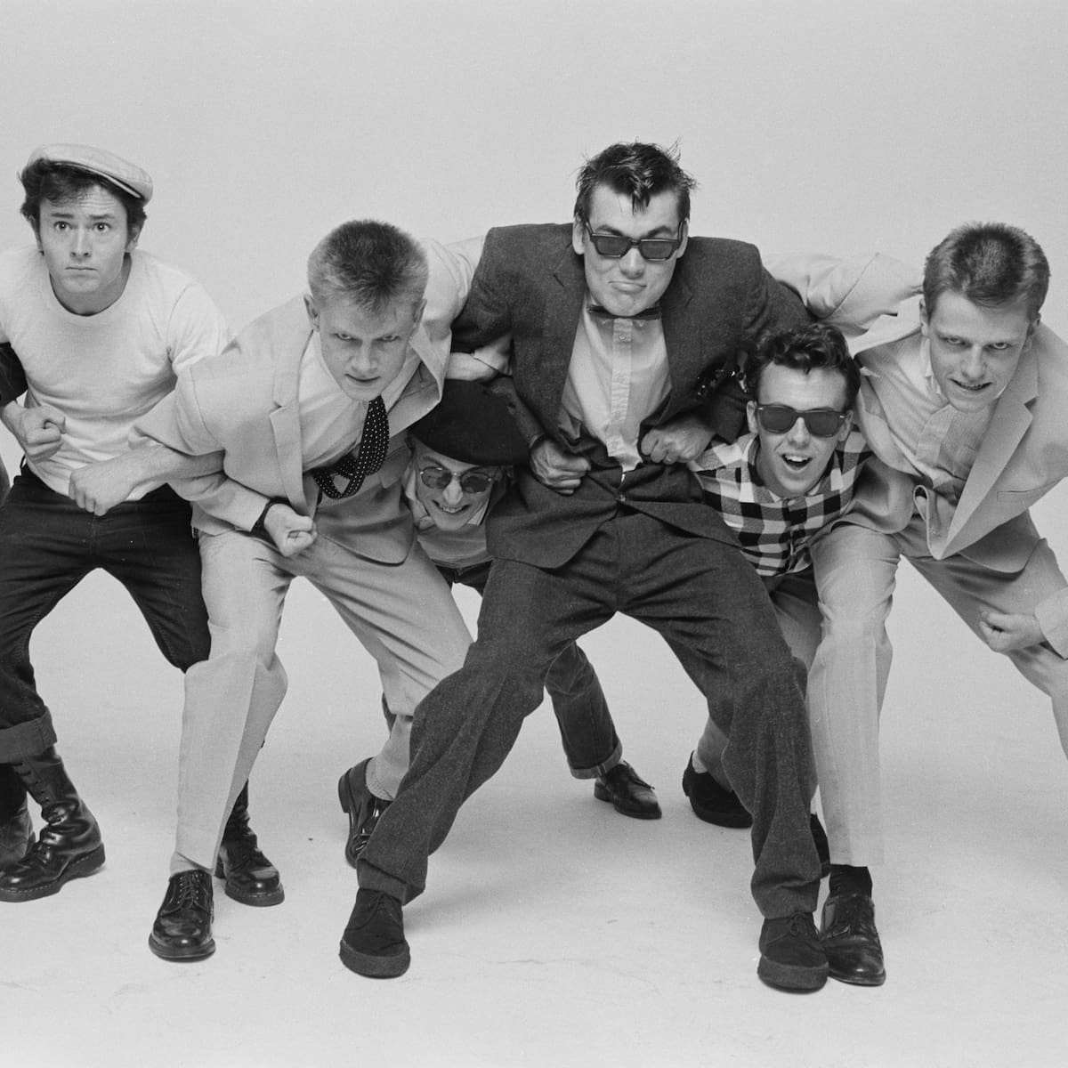 50 años de Madness, el grupo del 'sonido chiflado' que puso a Reino Unido a bailar en los 80: de revolucionar el ska a 'It Must Be Love'