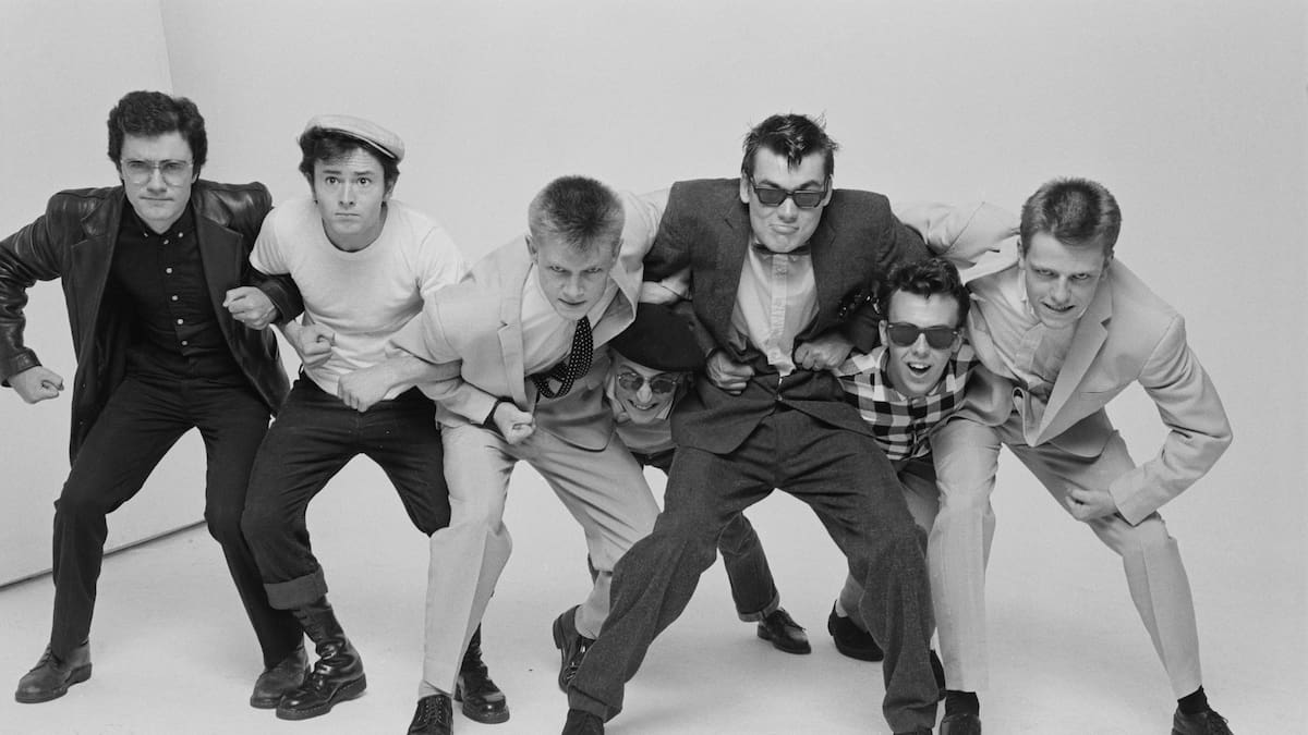 50 años de Madness, el grupo del 'sonido chiflado' que puso a Reino Unido a bailar en los 80: de revolucionar el ska a 'It Must Be Love'