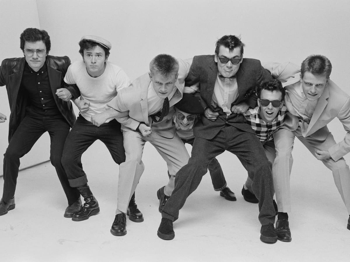 50 años de Madness, el grupo del 'sonido chiflado' que puso a Reino Unido a bailar en los 80: de revolucionar el ska a 'It Must Be Love'