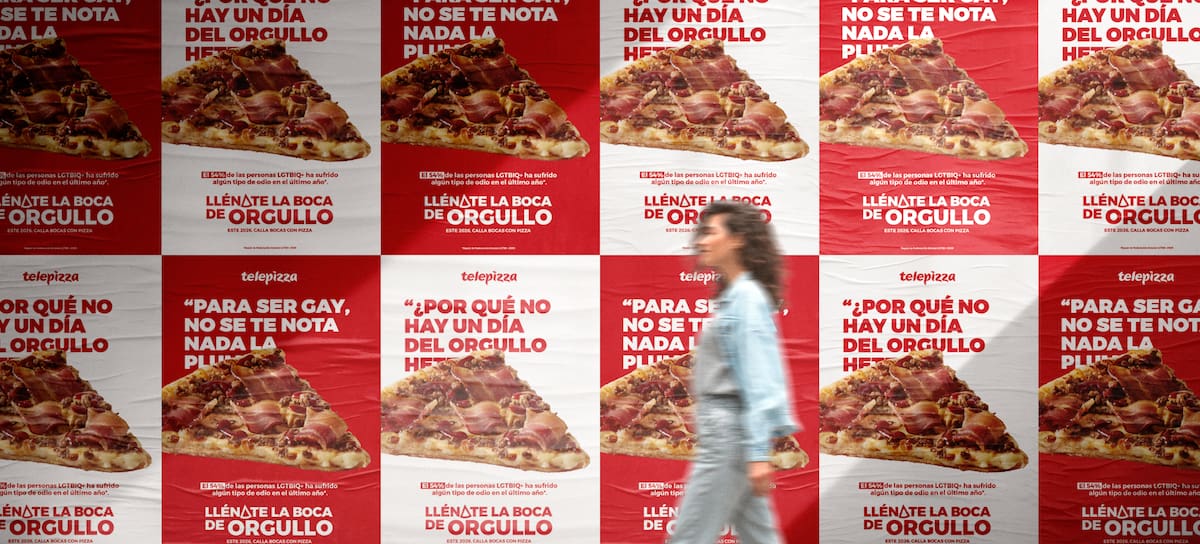 Es - Telepizza propone una respuesta tan sencilla como simbólica: callar esas bocas con pizza.