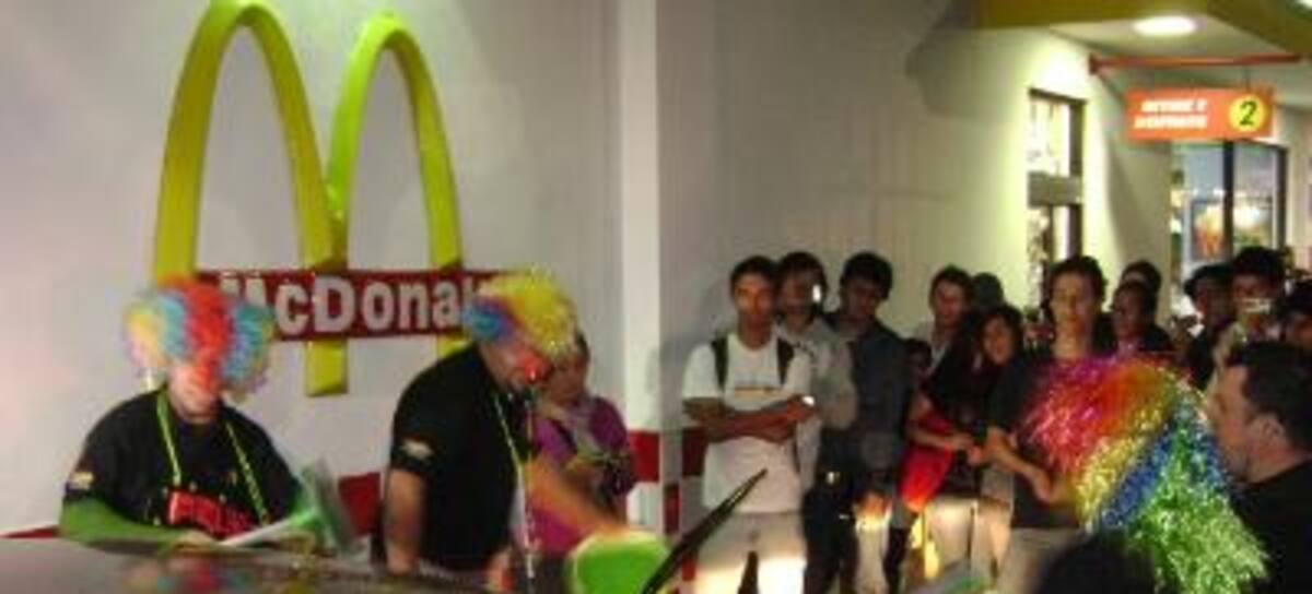 Mc Donald's Segundo Aniversario de La Hora sin Nombre
