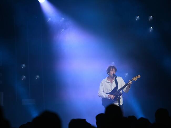 Jeffery Jordan, voz principal de The Band CAMINO en un concierto en Kentucky por su gira 'NeverAlways'.