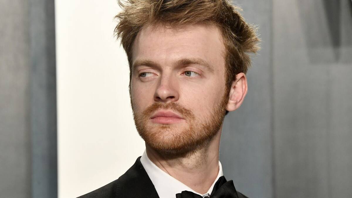 Bono (U2) presenta el emocionante remix que Finneas ha producido de ‘Beautiful day’