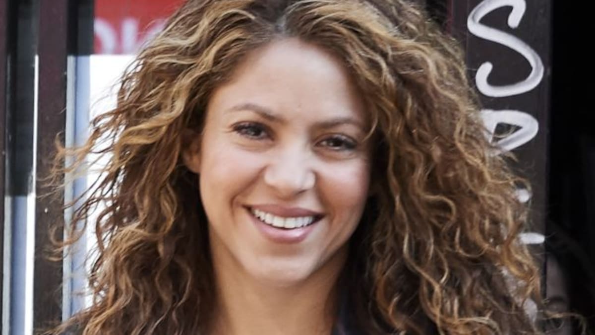 Shakira, modelo de sus propios bikinis