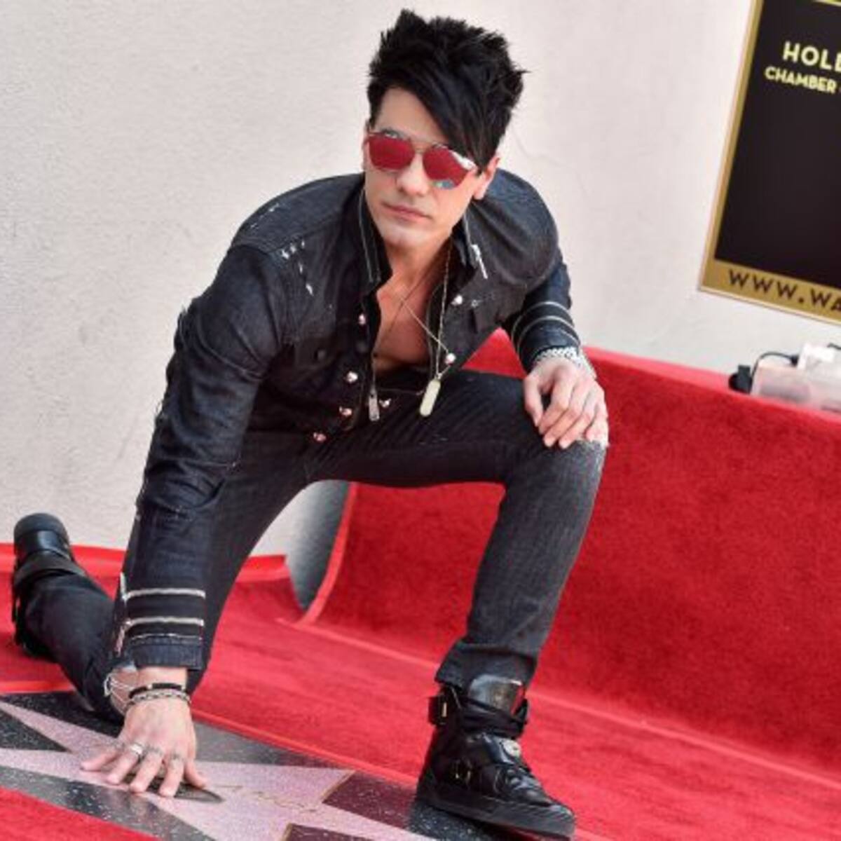 Criss Angel olvidó a Belinda y presume su nuevo amor en redes