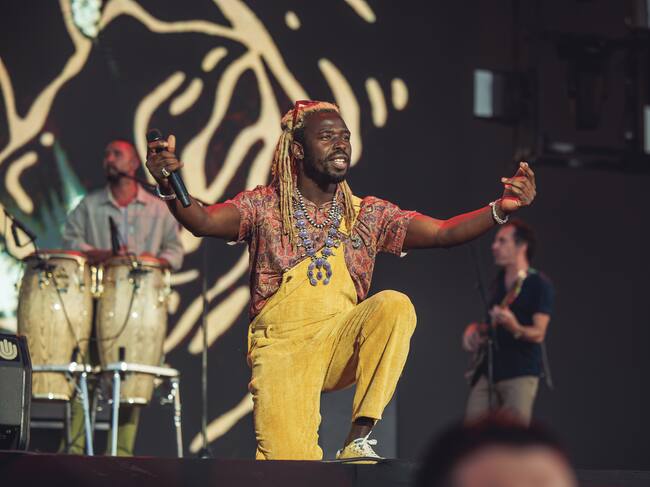 El dúo de Texas subió al escenario con banda y dio una lección de soul abrasador. En su repertorio no faltaron hits como Oct 23, Fire y la explosiva Colors.