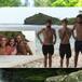 Emoción del salvado de esta semana en ‘Supervivientes’ que lo celebra con su mejor amiga en la isla