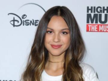 Olivia Rodrigo pone de moda una prenda que ya usó Mariah Carey hace 20 años