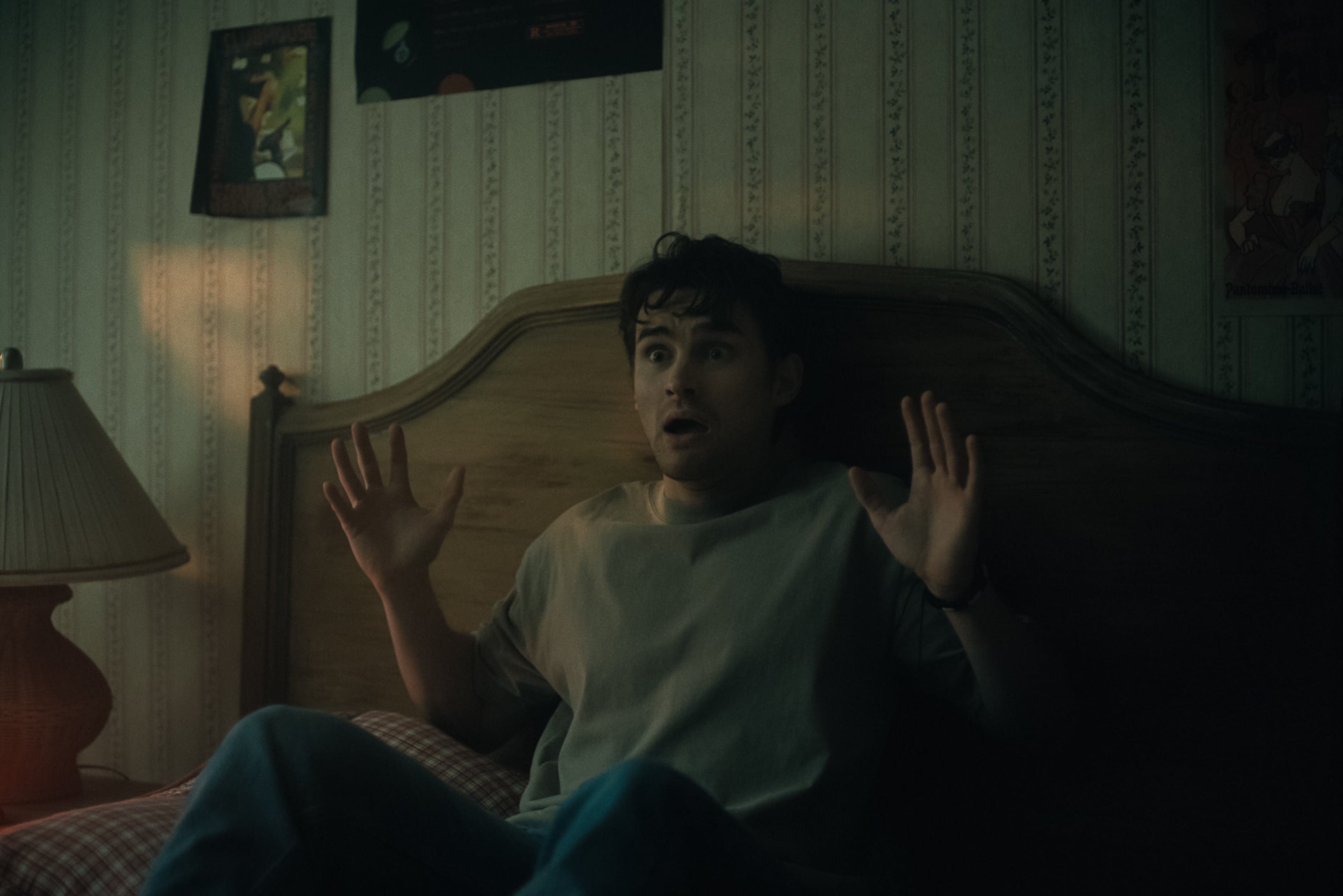 Michael Johnston como Bear en 'Obsession'. / Focus Features / © 2026