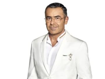 ‘Supervivientes 2021’: Jorge Javier Vázquez se baja los pantalones en directo a petición de Lara Álvarez