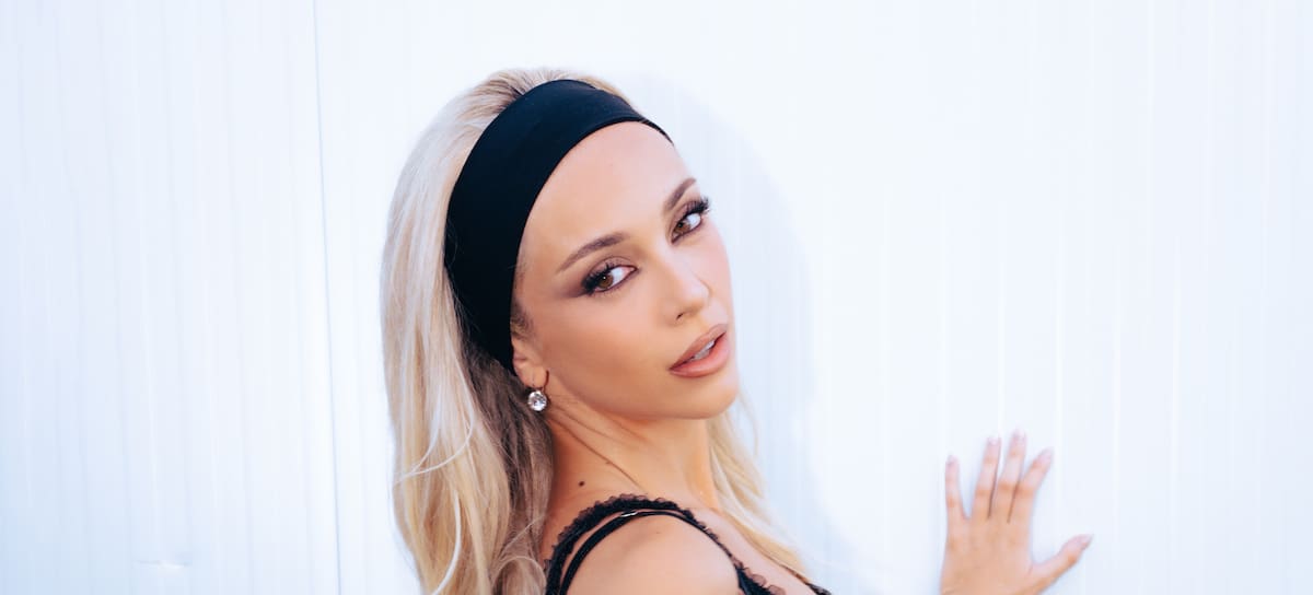 Ana Mena en una foto promocional