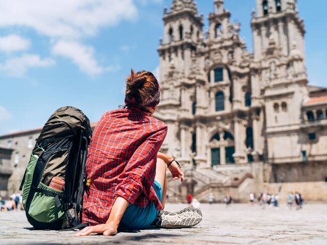 Un peregrino en Santiago de Compostela.
