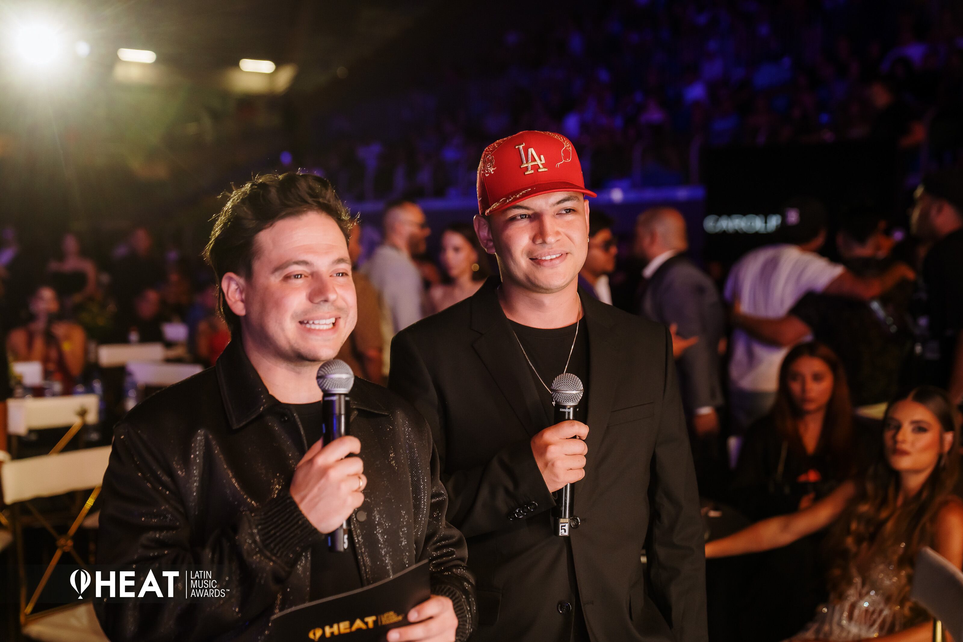 Los presentadores de Impresentables, de LOS40 Colombia, Roberto Cardona y Pipe Flores, estaban nominados a los Premios Heat.