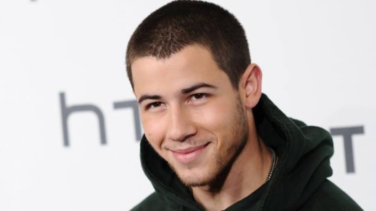 Así suena “Remember I Told You”, lo nuevo de Nick Jonas