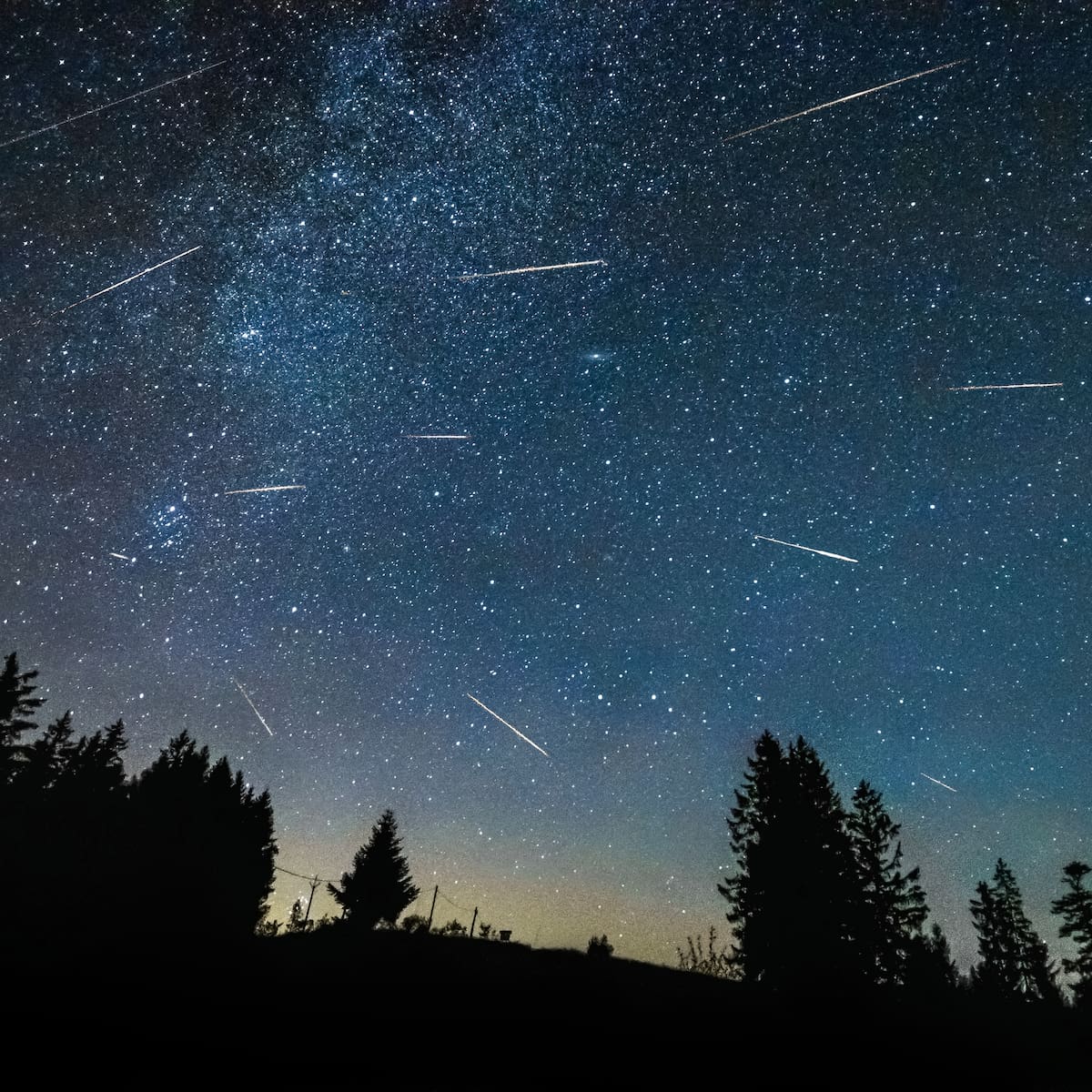 La lluvia de estrellas de las Perseidas 2026 alcanza su máximo: a qué hora se podrán ver más estrellas fugaces