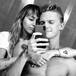 MILEY CYRUS Y CODY SIMPSON VUELVEN A QUEDARSE EN PAÑOS MENORES EN SUS NUEVAS FOTOS